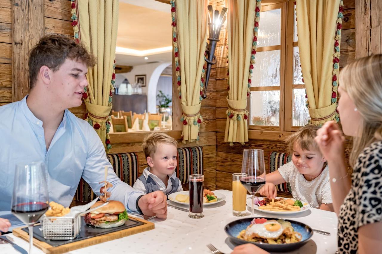 Hotel Grauer Baer Sölden Kültér fotó