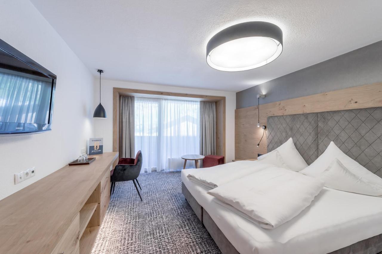 Hotel Grauer Baer Sölden Kültér fotó